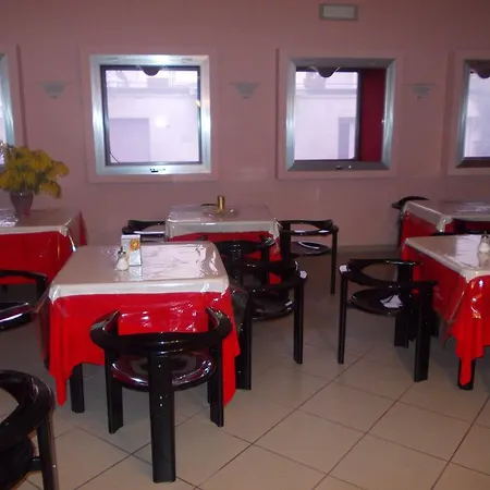 Scacco Rosso Отель *