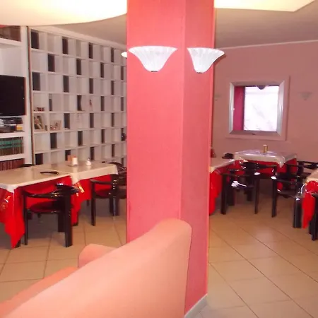 Scacco Rosso Отель Sant'Egidio alla Vibrata