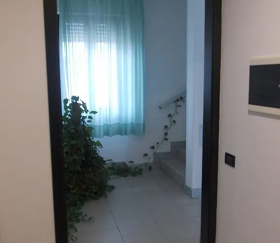 Отель Scacco Rosso *